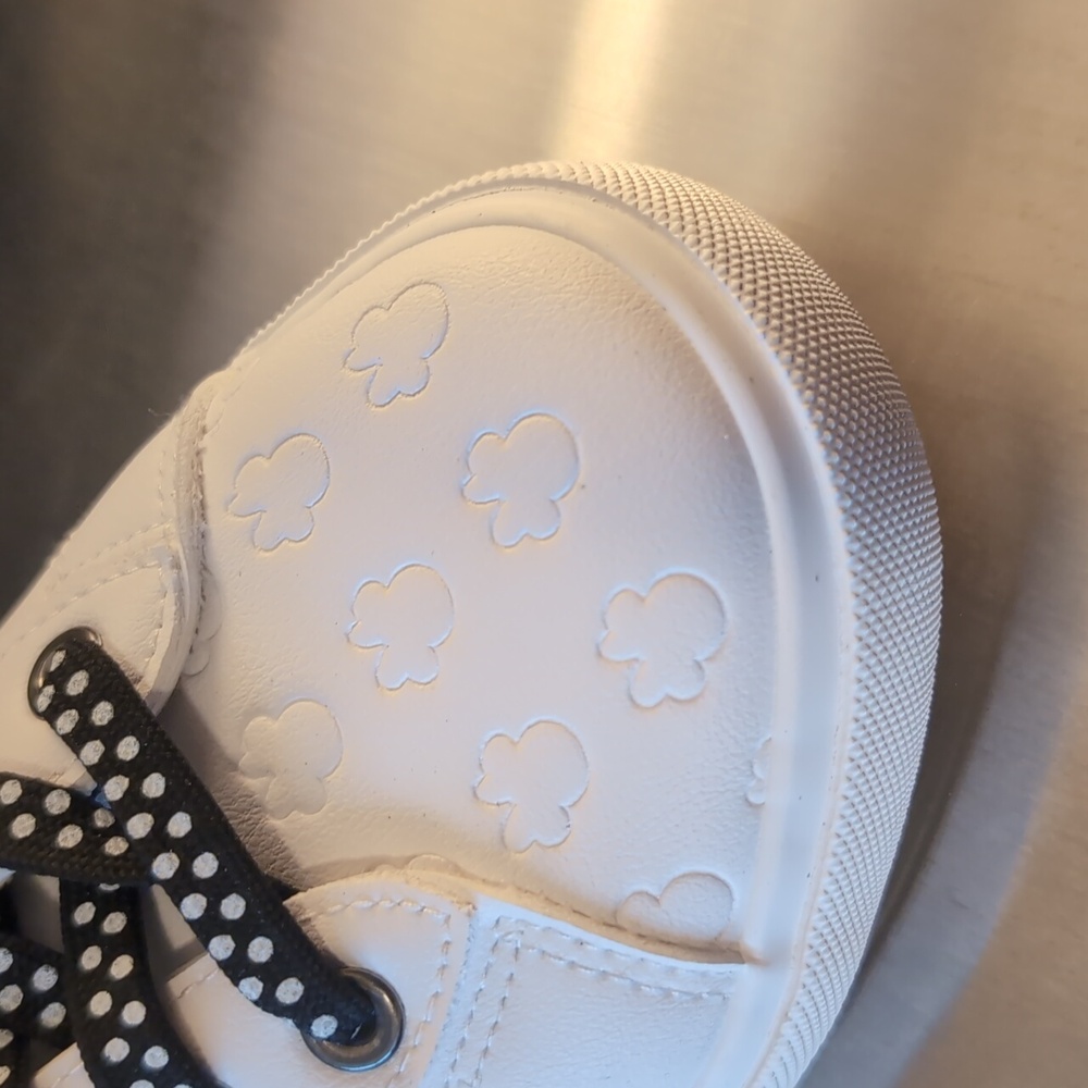 Disney Minnie Mouse White Sneakers with Black and Red Accents - Picture 3 of 6